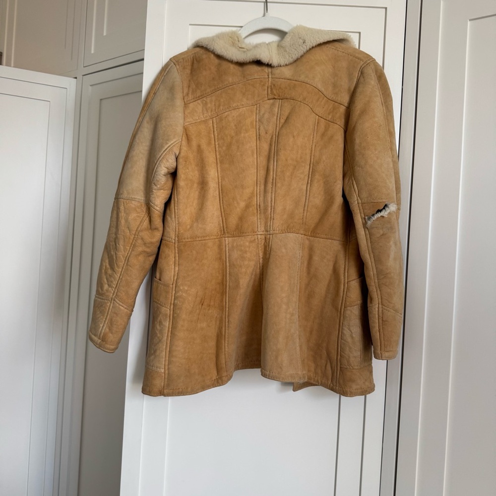 Vintage 1980s Real Shearling Blazer – Cream Fur Trim, Slim Fit, Size M - Picture 3 of 6